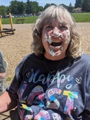 Trace doing anything for her kids!!